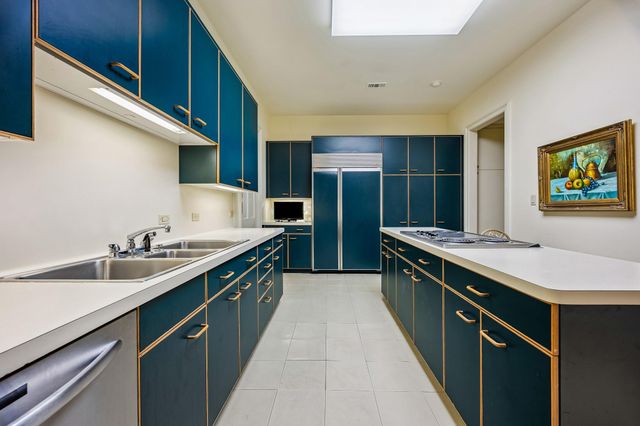 2121 Kirby Drive 7NE, Houston, TX 77019