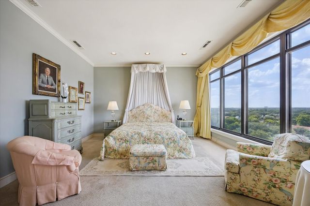2121 Kirby Drive 7NE, Houston, TX 77019