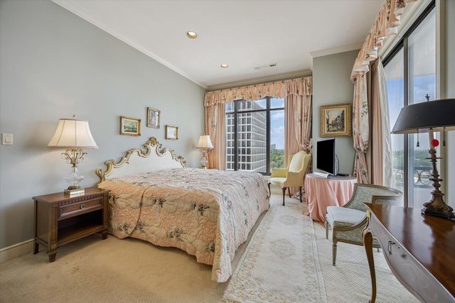 2121 Kirby Drive 7NE, Houston, TX 77019