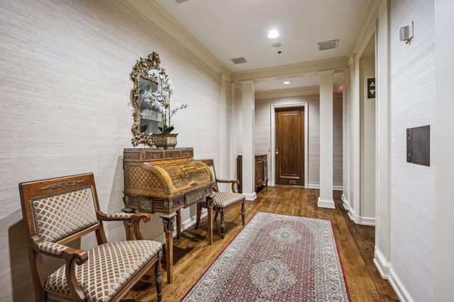 2121 Kirby Drive 7NE, Houston, TX 77019