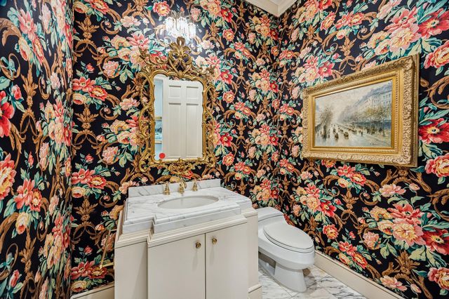2121 Kirby Drive 7NE, Houston, TX 77019