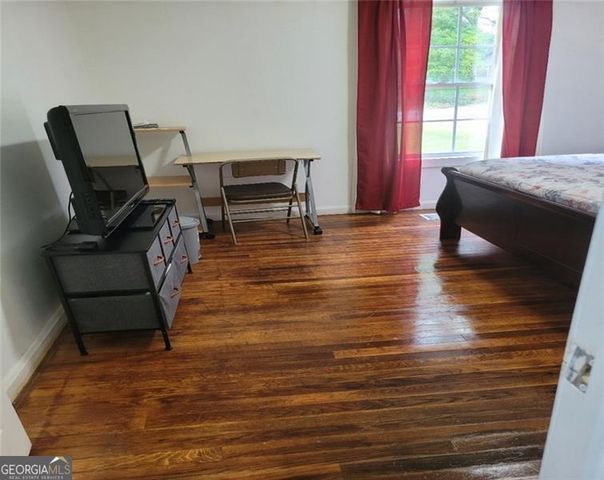 2383 Baker Road NW, Atlanta, GA 30318