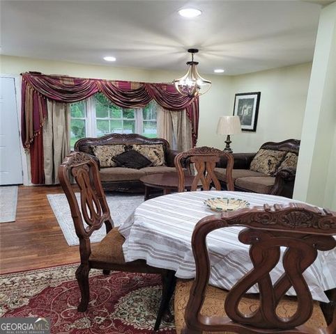 2383 Baker Road NW, Atlanta, GA 30318
