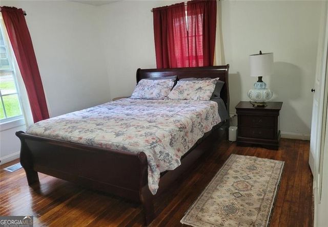 2383 Baker Road NW, Atlanta, GA 30318