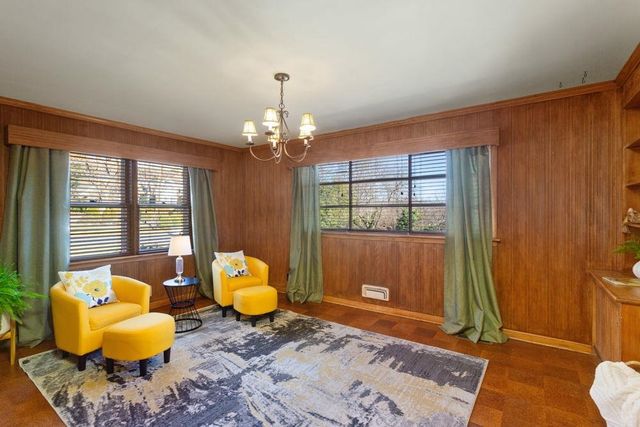 210 EDGEWOOD RD, Staunton, VA 24401