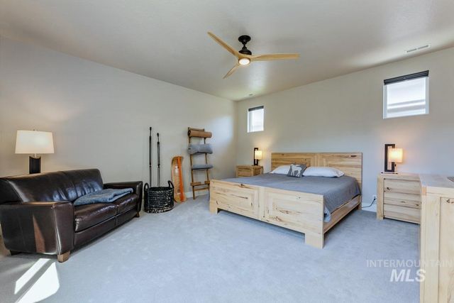 2963 S Old Hickory Way, Boise, ID 83716
