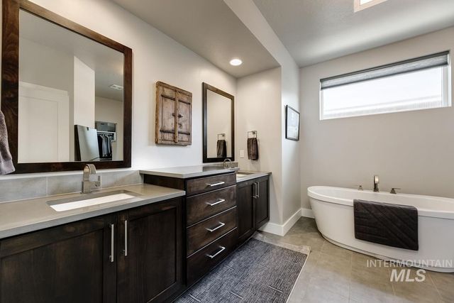 2963 S Old Hickory Way, Boise, ID 83716