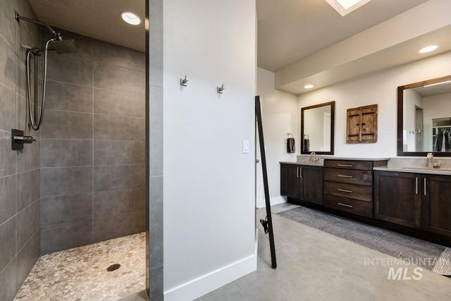 2963 S Old Hickory Way, Boise, ID 83716