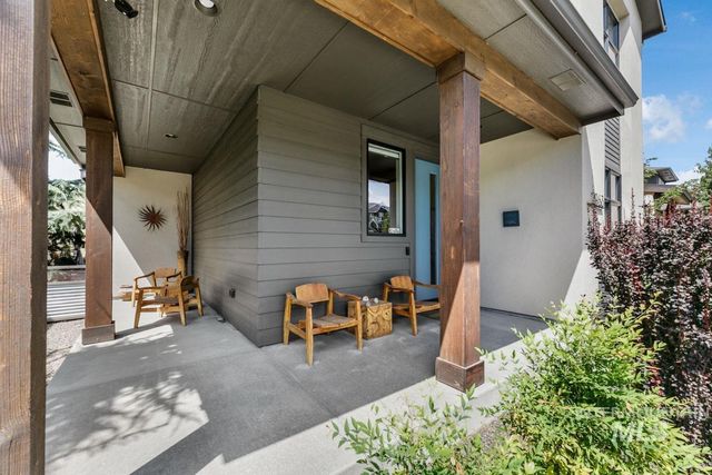2963 S Old Hickory Way, Boise, ID 83716