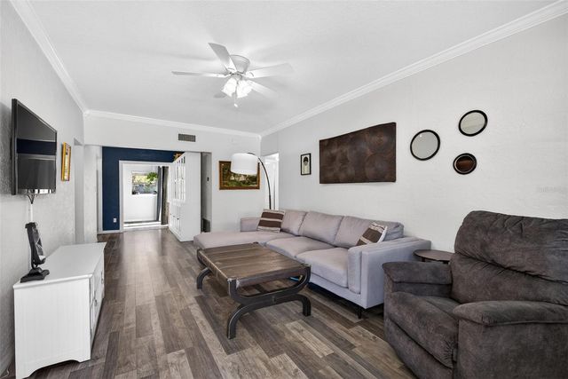 1943 CLOVERLAWN AVENUE, Orlando, FL 32806