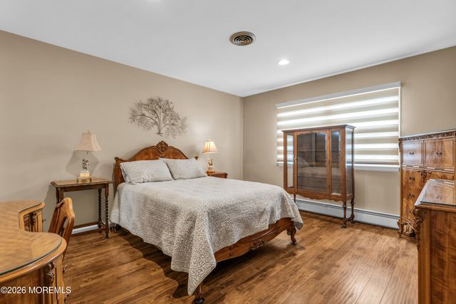 42 Sheepshead Drive, Toms River, NJ 08757