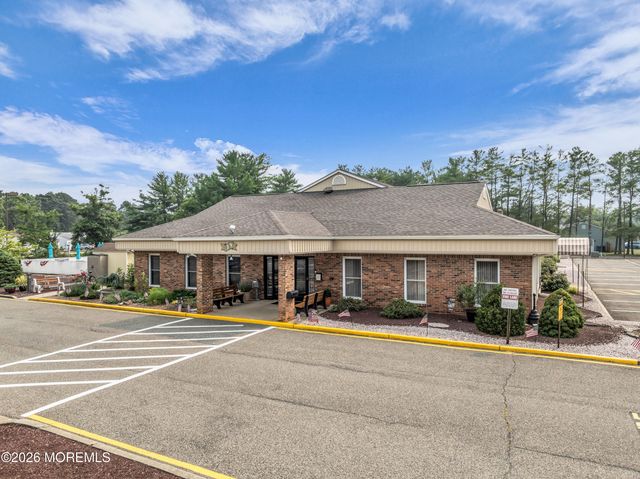 42 Sheepshead Drive, Toms River, NJ 08757