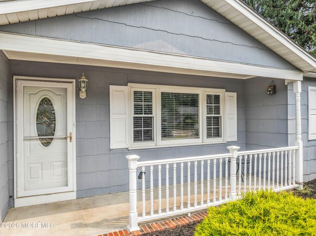42 Sheepshead Drive, Toms River, NJ 08757