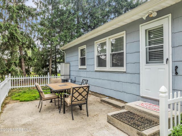 42 Sheepshead Drive, Toms River, NJ 08757