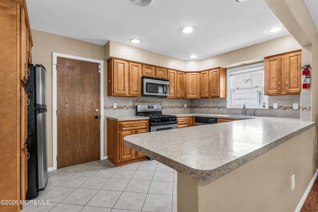 42 Sheepshead Drive, Toms River, NJ 08757