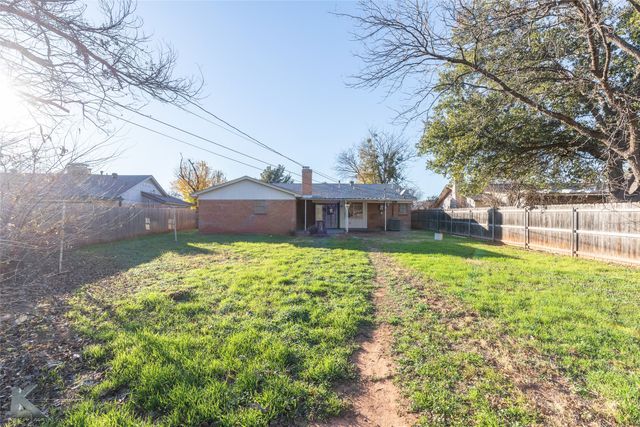 2509 Woodridge Drive, Abilene, TX 79605