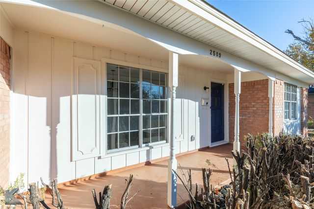 2509 Woodridge Drive, Abilene, TX 79605