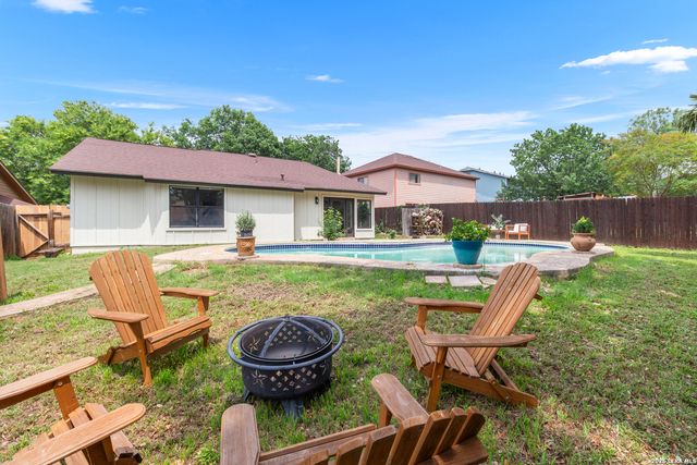 10522 HORN BLVD, San Antonio, TX 78240