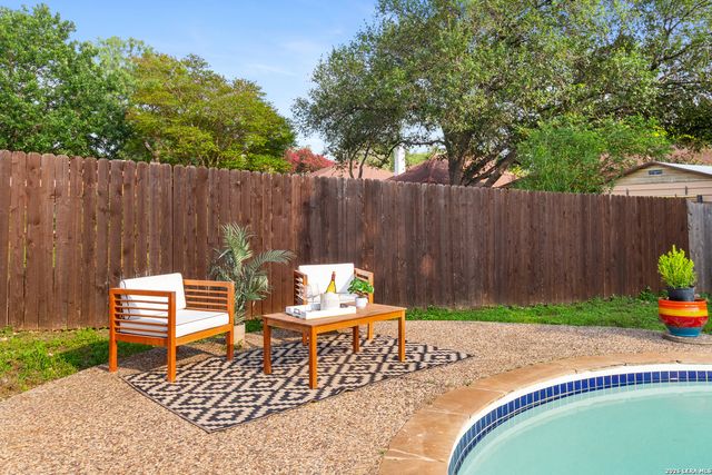 10522 HORN BLVD, San Antonio, TX 78240