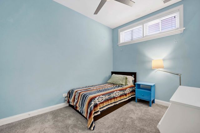 218 S LAFLIN Street 101, Chicago, IL 60607