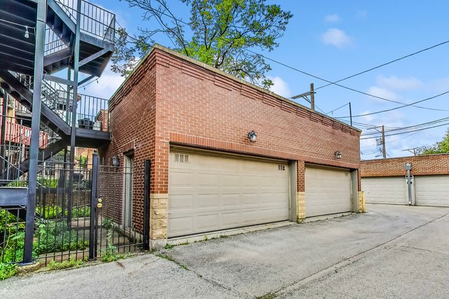 218 S LAFLIN Street 101, Chicago, IL 60607