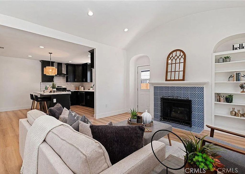 1050 S Plymouth, Los Angeles, CA 90019 — photo 5