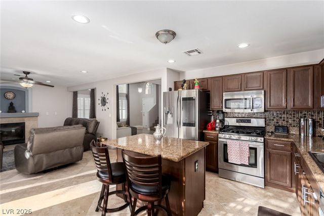 217 Cimarron Village Way, Henderson, NV 89012