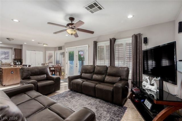217 Cimarron Village Way, Henderson, NV 89012