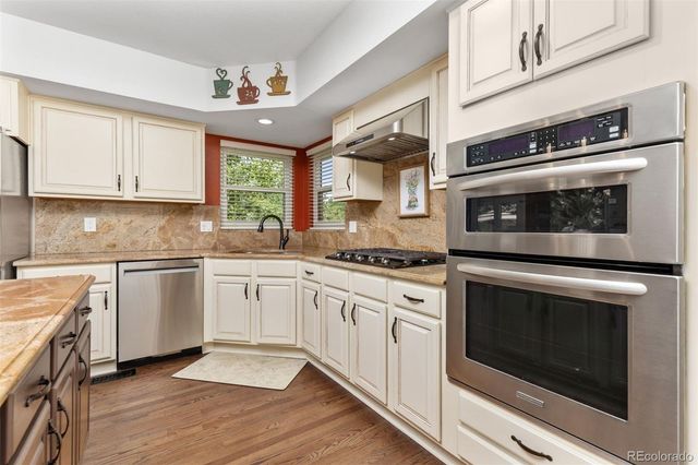 2263 Indian Paintbrush Circle, Highlands Ranch, CO 80129