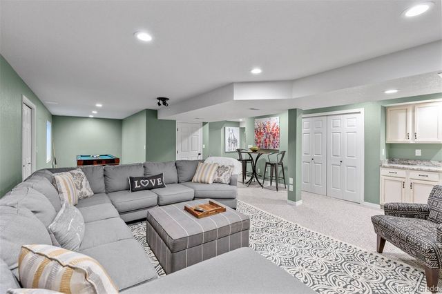 2263 Indian Paintbrush Circle, Highlands Ranch, CO 80129