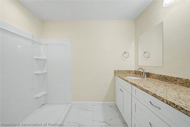 1913 N Iroquois Road, Avon Park, FL 33825