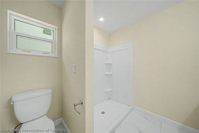 1913 N Iroquois Road, Avon Park, FL 33825