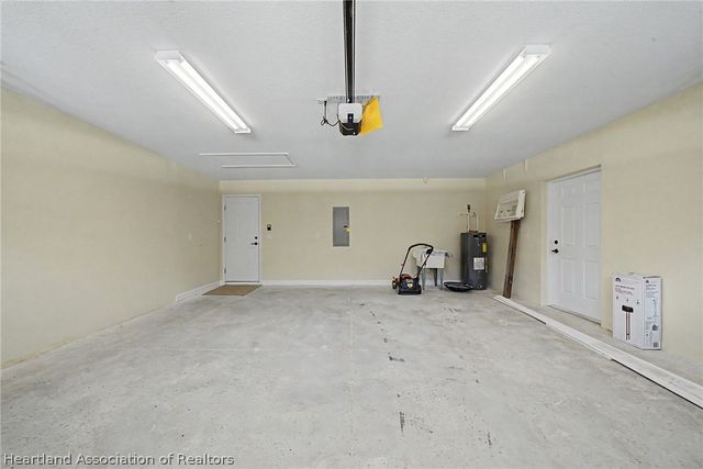 1913 N Iroquois Road, Avon Park, FL 33825