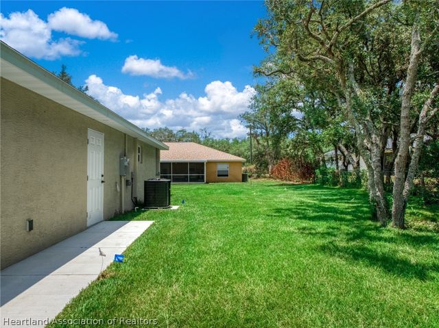 1913 N Iroquois Road, Avon Park, FL 33825