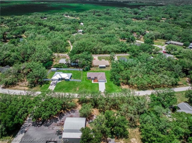 1913 N Iroquois Road, Avon Park, FL 33825