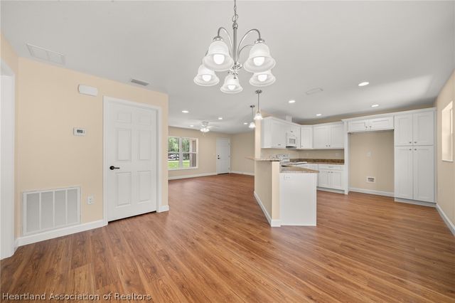 1913 N Iroquois Road, Avon Park, FL 33825