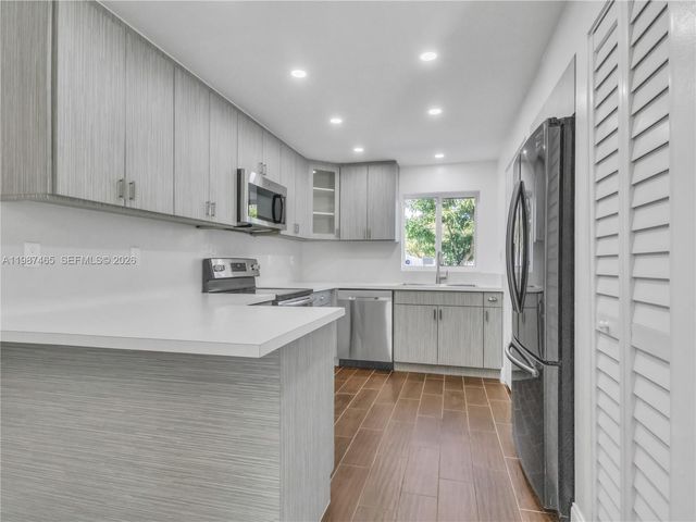 6505 SW 113th Pl, Miami, FL 33173