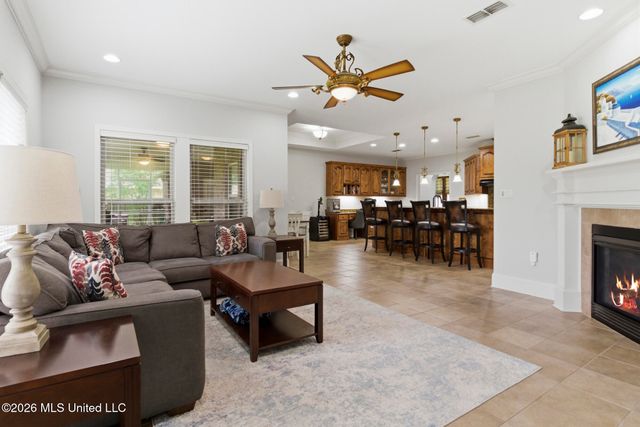 6208 Savanna Drive, Ocean Springs, MS 39564