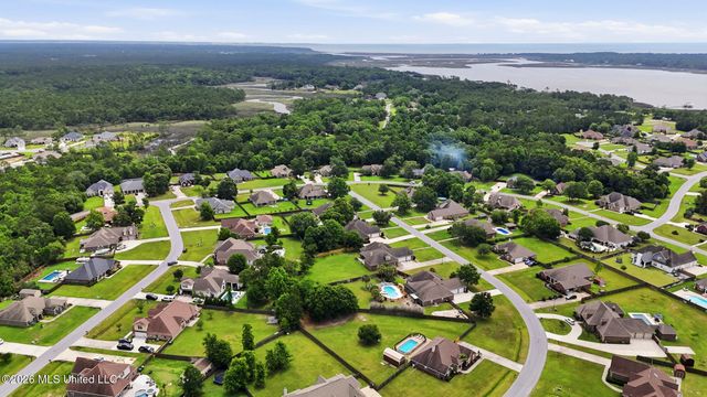 6208 Savanna Drive, Ocean Springs, MS 39564