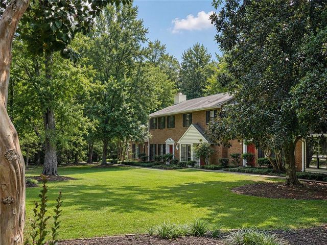 1130 Jamestowne Trail, Alpharetta, GA 30009