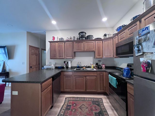 741 West Main Street, Hillsborough, NH 03244
