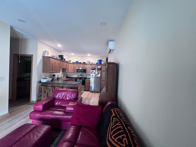 741 West Main Street, Hillsborough, NH 03244