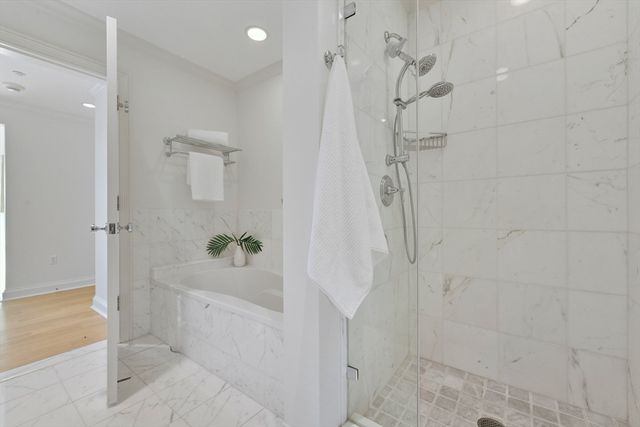 100 Belvidere St 8H, Boston, MA 02199