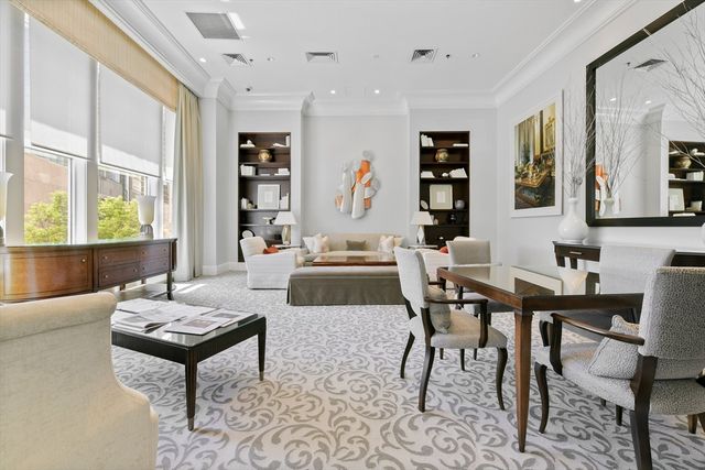 100 Belvidere St 8H, Boston, MA 02199