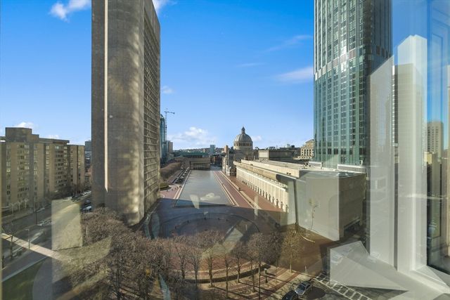 100 Belvidere St 8H, Boston, MA 02199