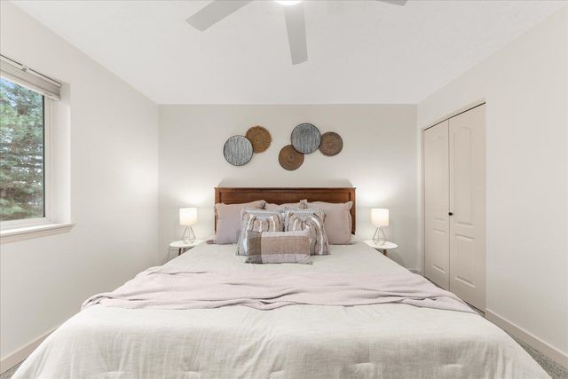 16920 N Woodcrest Ct, Colbert, WA 99005