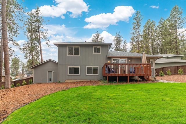 16920 N Woodcrest Ct, Colbert, WA 99005