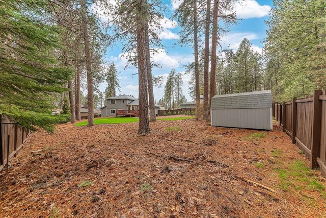 16920 N Woodcrest Ct, Colbert, WA 99005