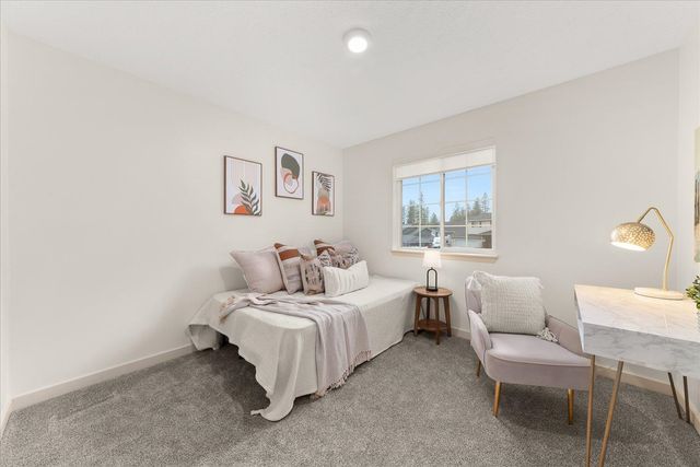 16920 N Woodcrest Ct, Colbert, WA 99005