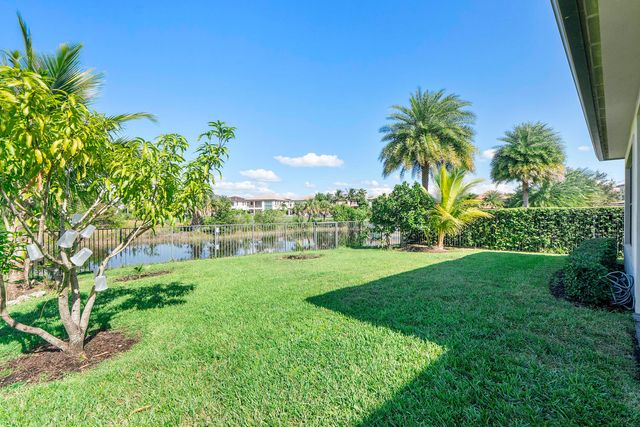 11425 WATERCREST Circle E, Parkland, FL 33076